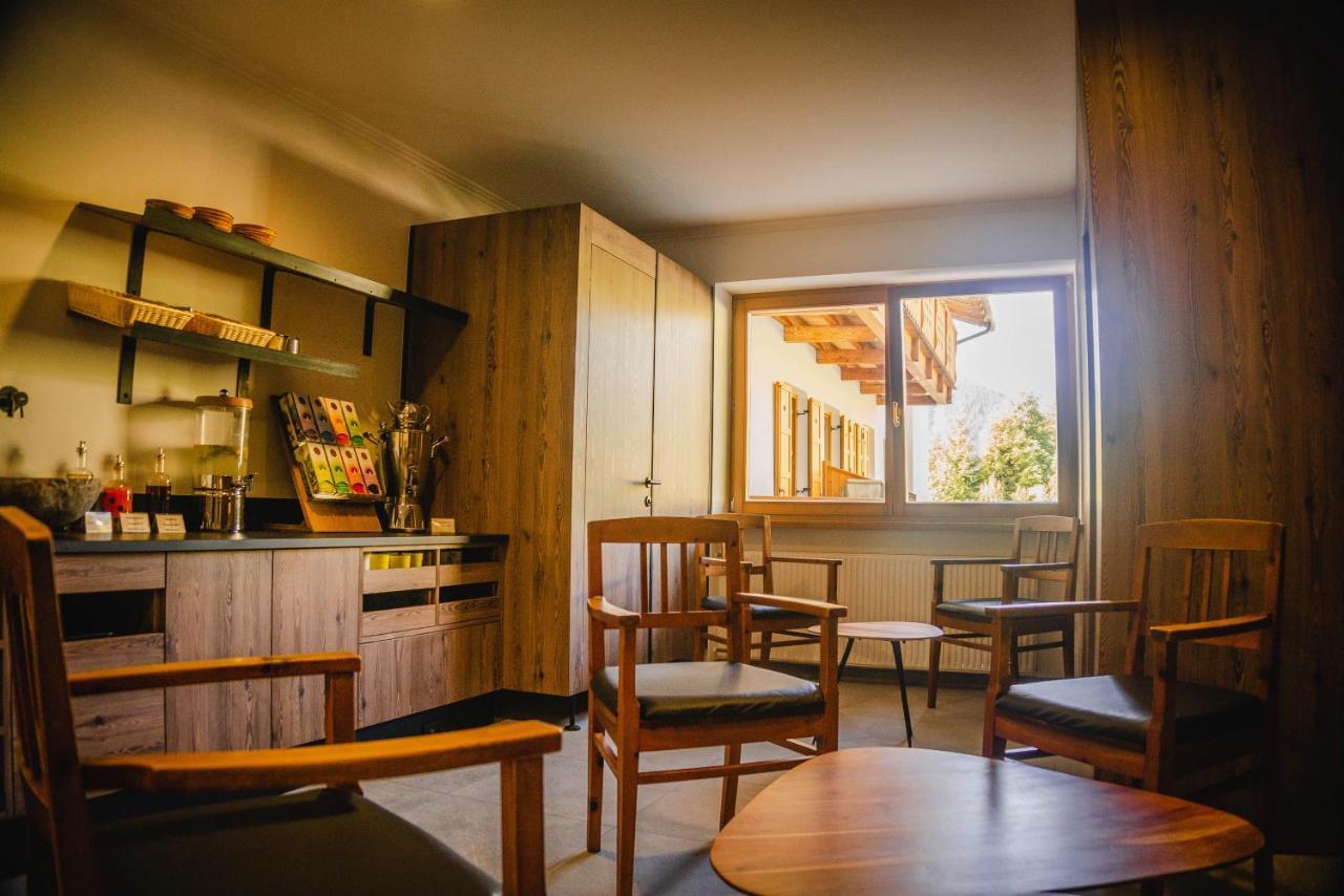 Dolomitenhotel Weisslahnbad Тирес Екстериор снимка