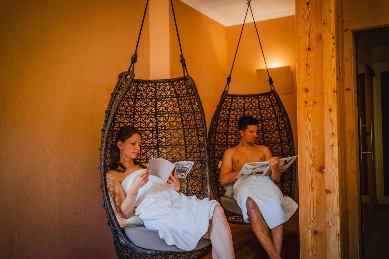 Dolomitenhotel Weisslahnbad Тирес Екстериор снимка