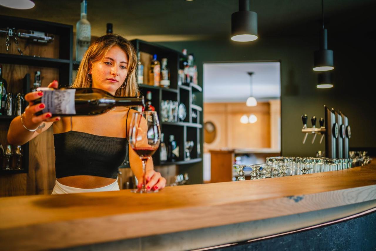 Dolomitenhotel Weisslahnbad Тирес Екстериор снимка
