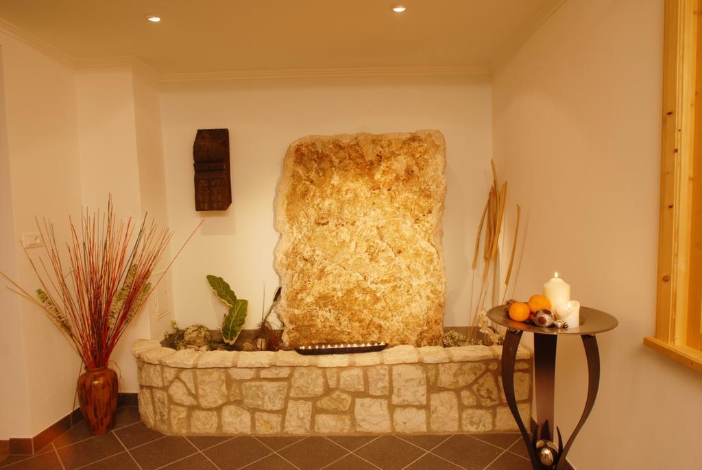 Dolomitenhotel Weisslahnbad Тирес Екстериор снимка